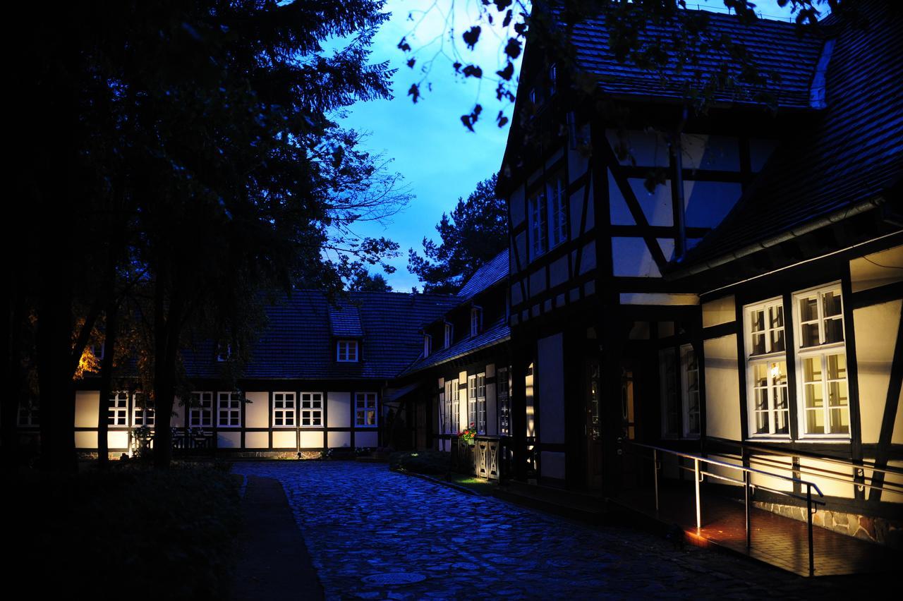 Rezydencja Smolarnia Siedlisko  ภายนอก รูปภาพ